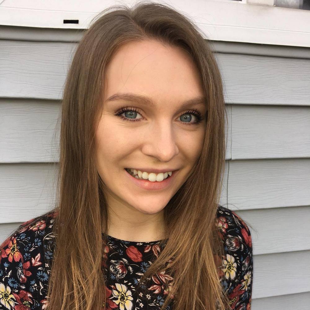 Meet your Posher, Sierra